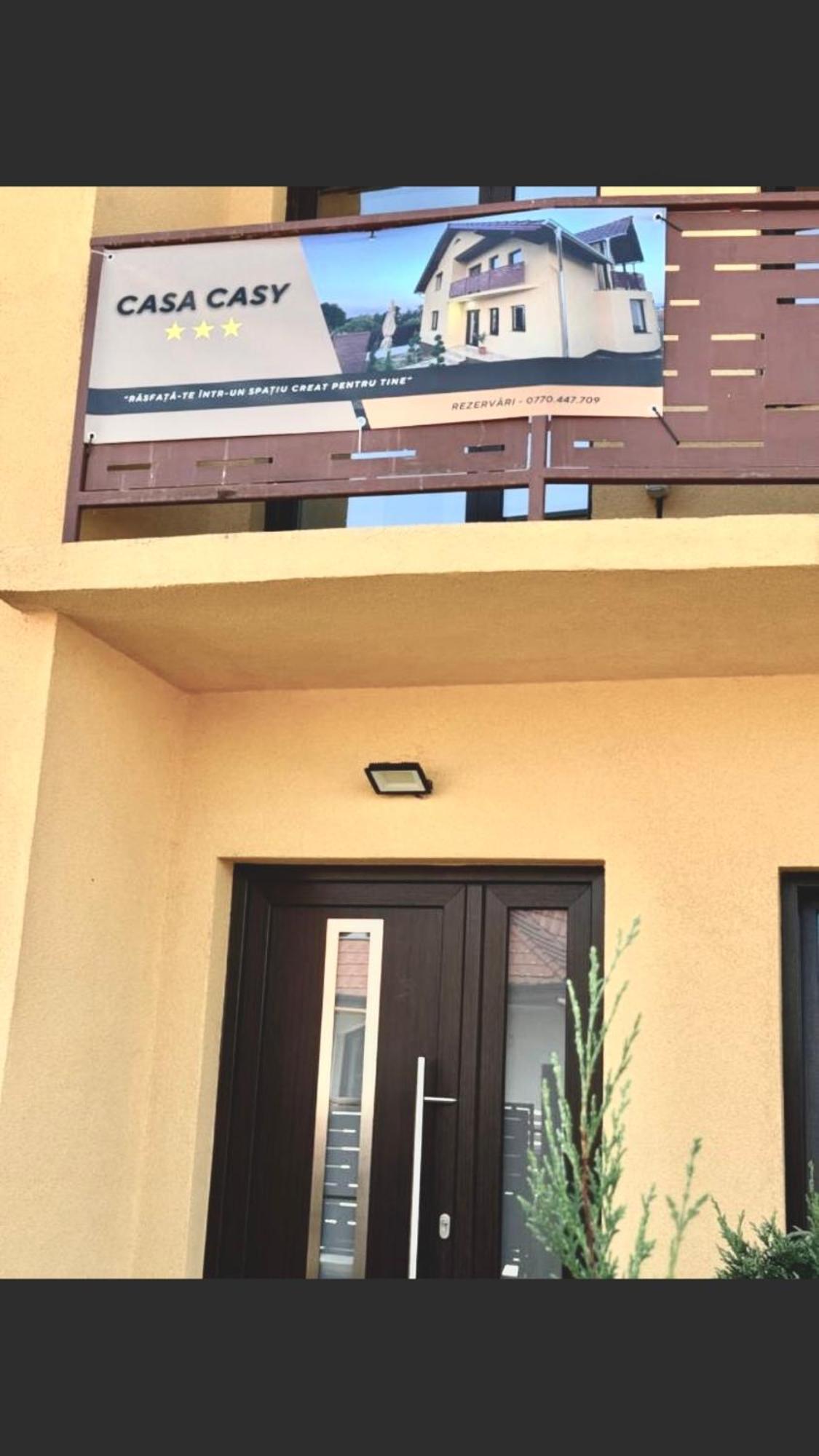 Villa Casa Casy Oradea Exterior foto